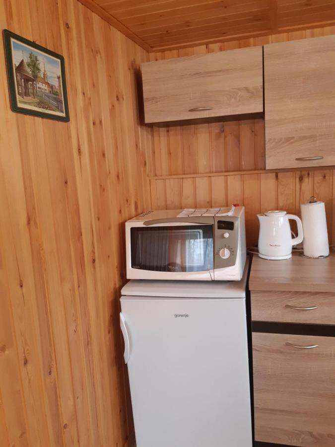 Matyas Apartman Tard Buitenkant foto